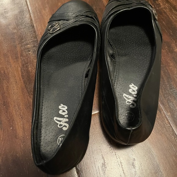 Ballerina Flats - Picture 2 of 2